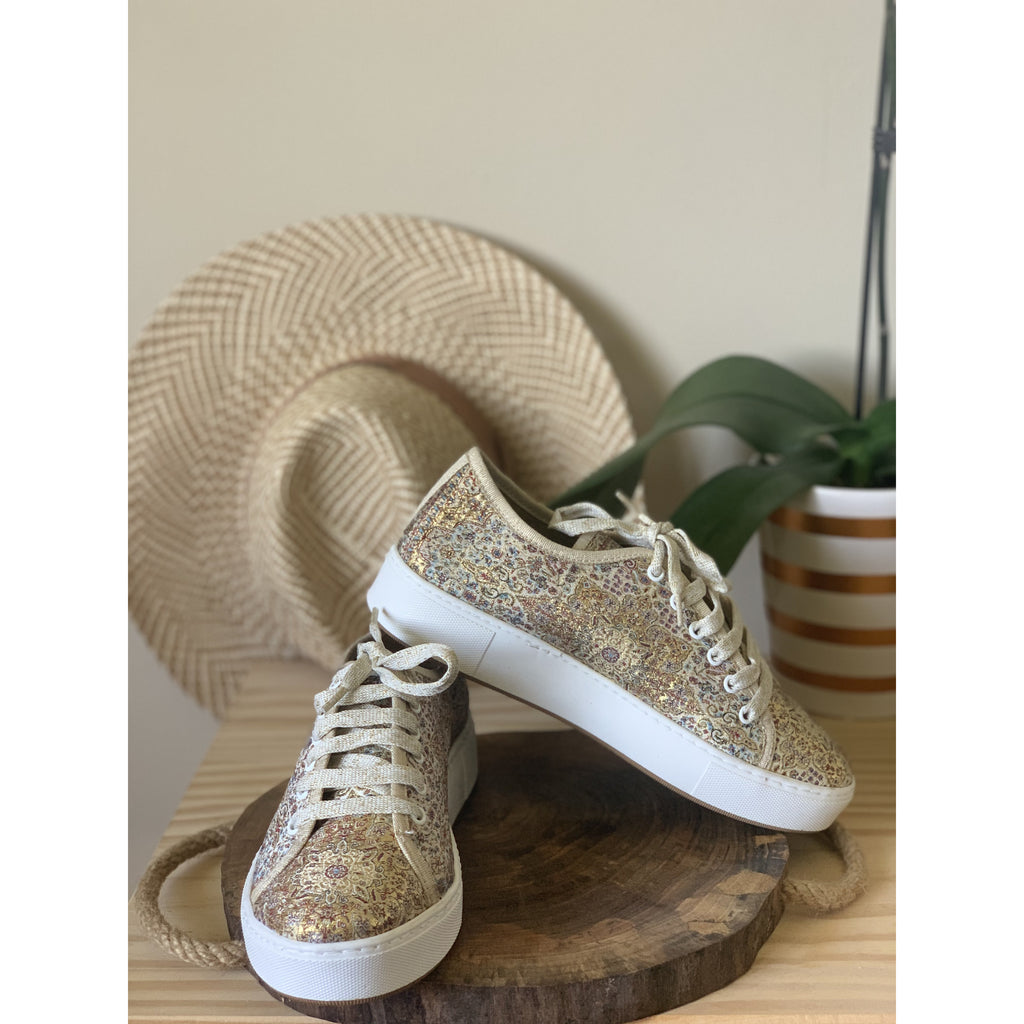 Elena Lachi Absatz Sneaker goldfarben-wollweiß deals Casual-Look