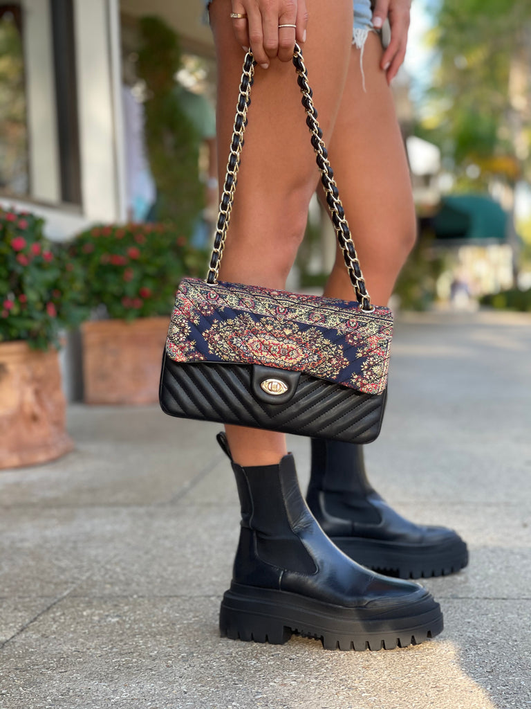 Chanel Black Quilted Leather Gabrielle Large Hobo Shoulder Bag ref